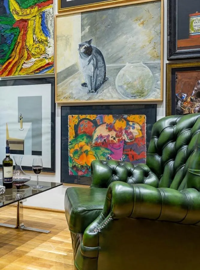Anne-Marie Boutiques Apartment Bucharest