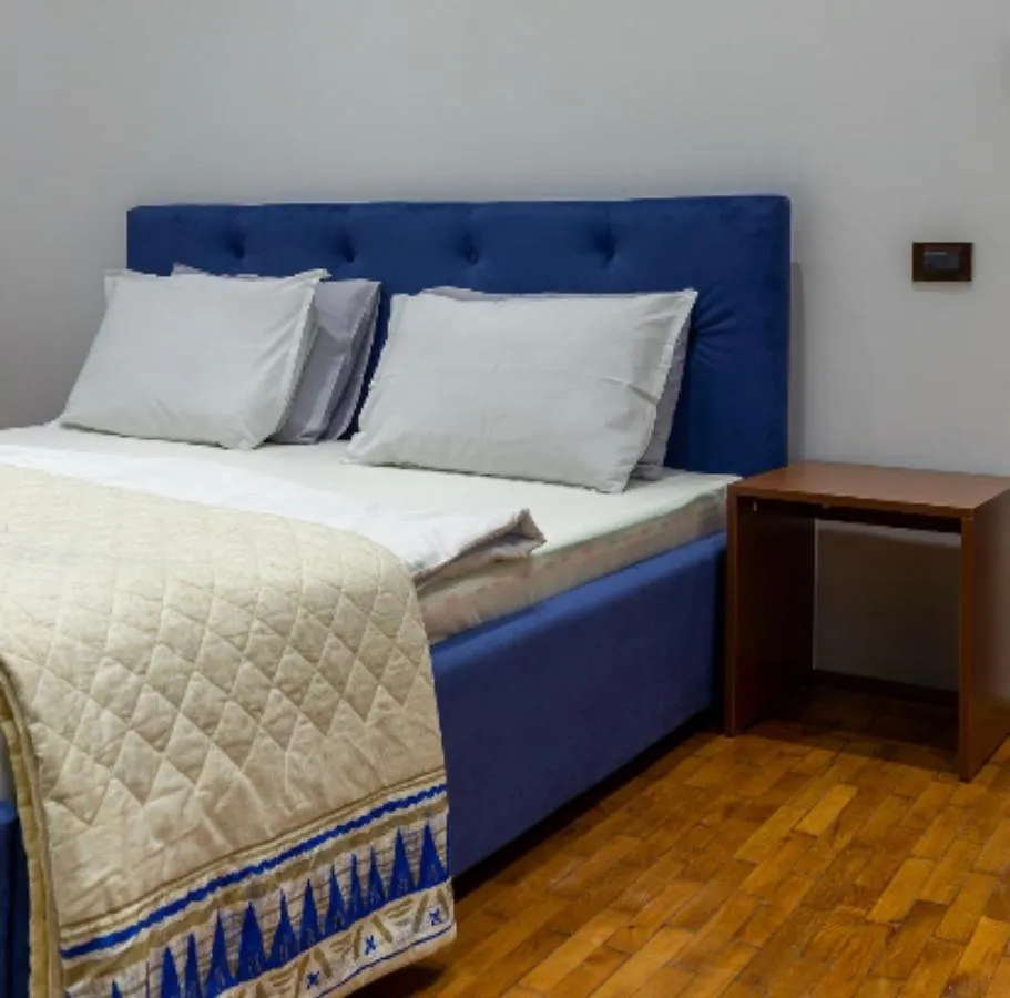 Anne-Marie Boutiques Apartment Bucharest